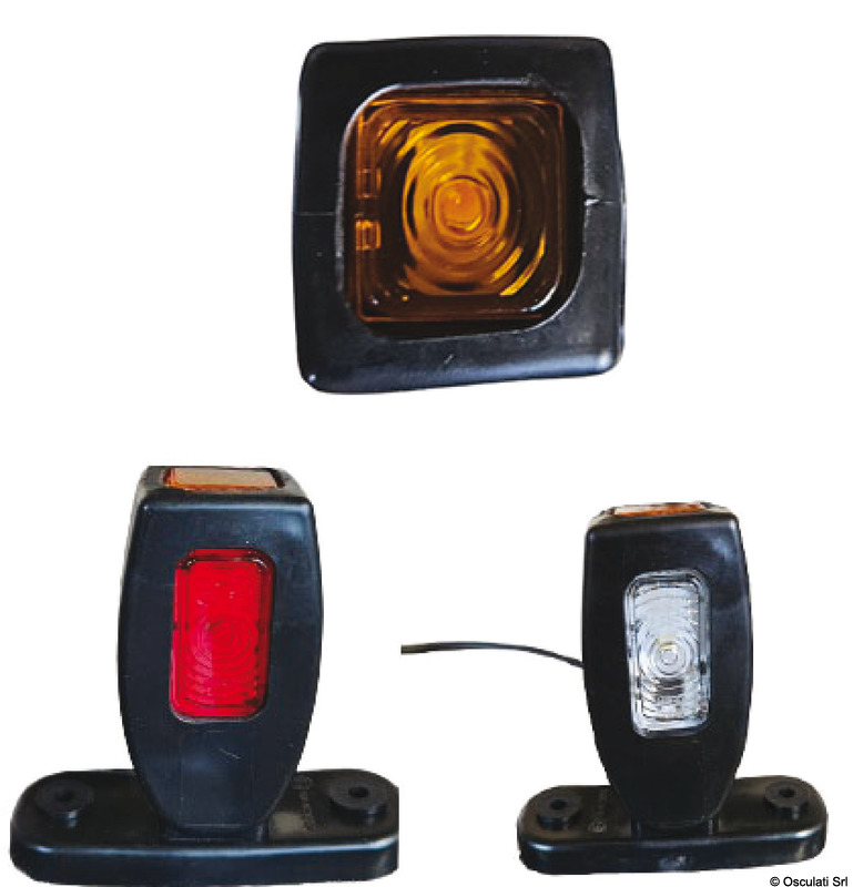 02.022.26.jpg Fanale ingombro LED base piana 3 funz. corpo gomma - immagine 1